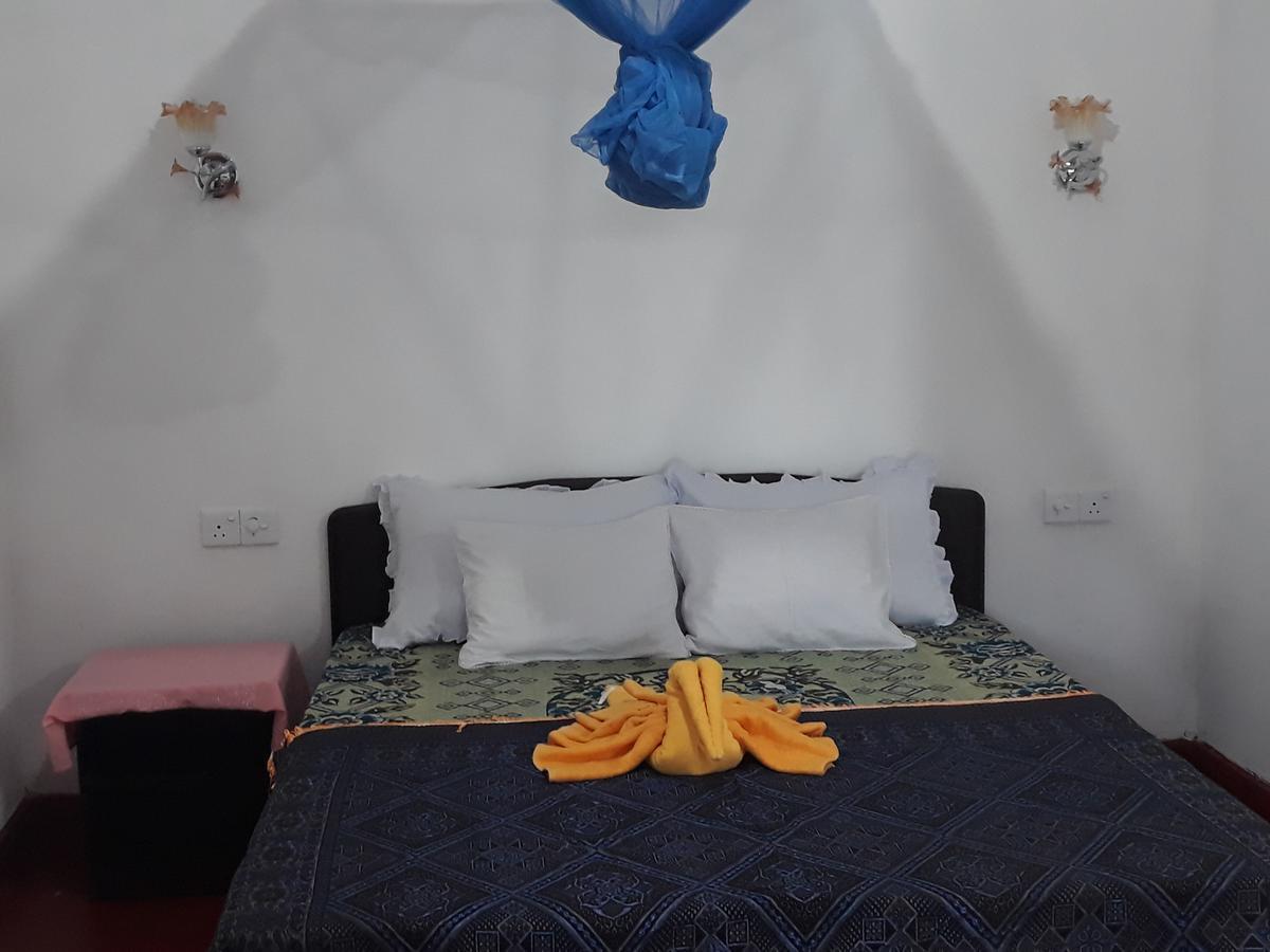Deneth Homestay Ella Buitenkant foto
